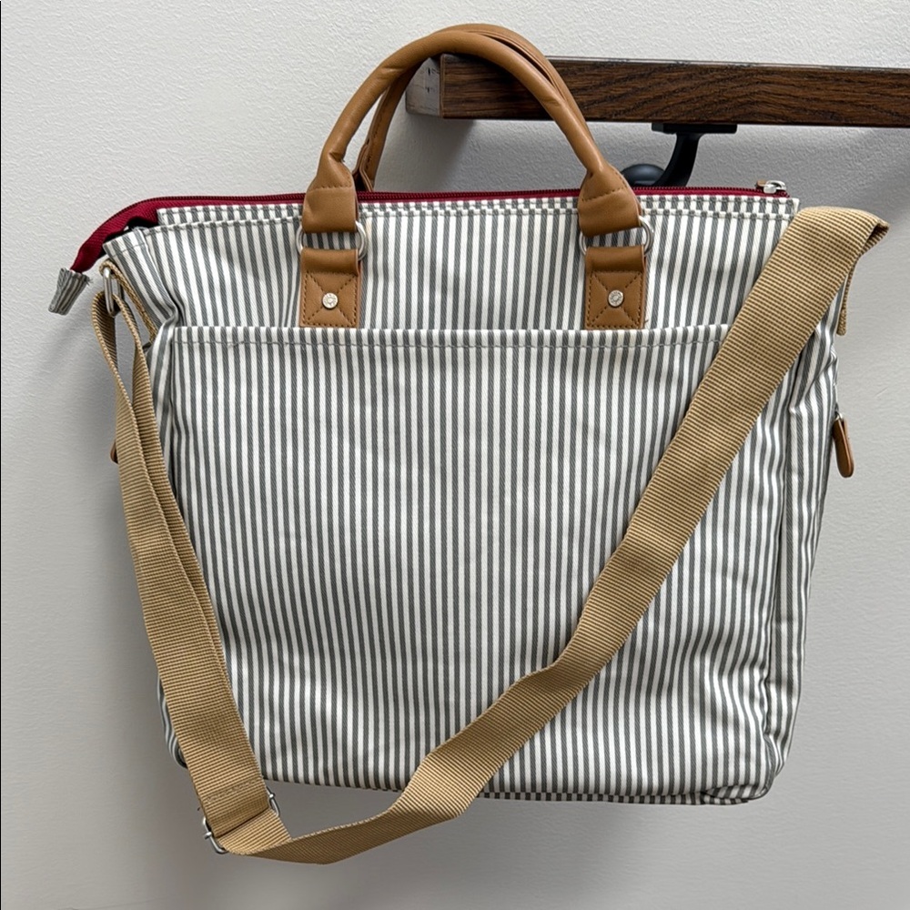 Skip Hop Striped Gray and Tan Men's Bag - Picture 3 of 7